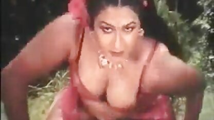 आश्चर्यजनक जिप्सी लड़की lapdances सेक्सी फिल्म हिंदी फुल एचडी